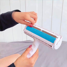 Load image into Gallery viewer, Reusable Pet Hair & Lint Remover - Cat & Dog Hair Remover - Easy to Clean & Lightweight (Blue)