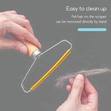 Load image into Gallery viewer, Pet Hair Removers for Carpet, with Wooden Handle and Double-Sided Metal Scraper (Pack of 2)